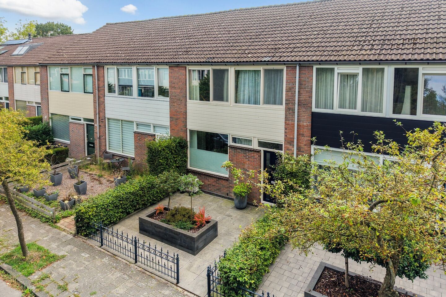 Tussenwoning te koop: Zenegroen 310, Leeuwarden