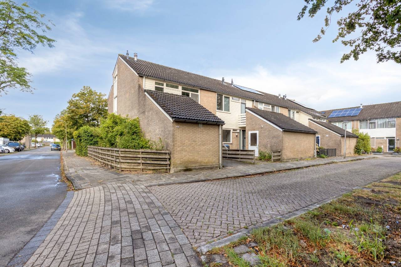 Hoekwoning te koop: Keizerskroon 183, Leeuwarden