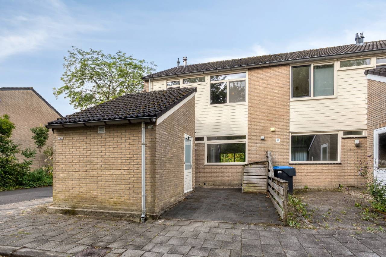 Hoekwoning te koop: Keizerskroon 183, Leeuwarden