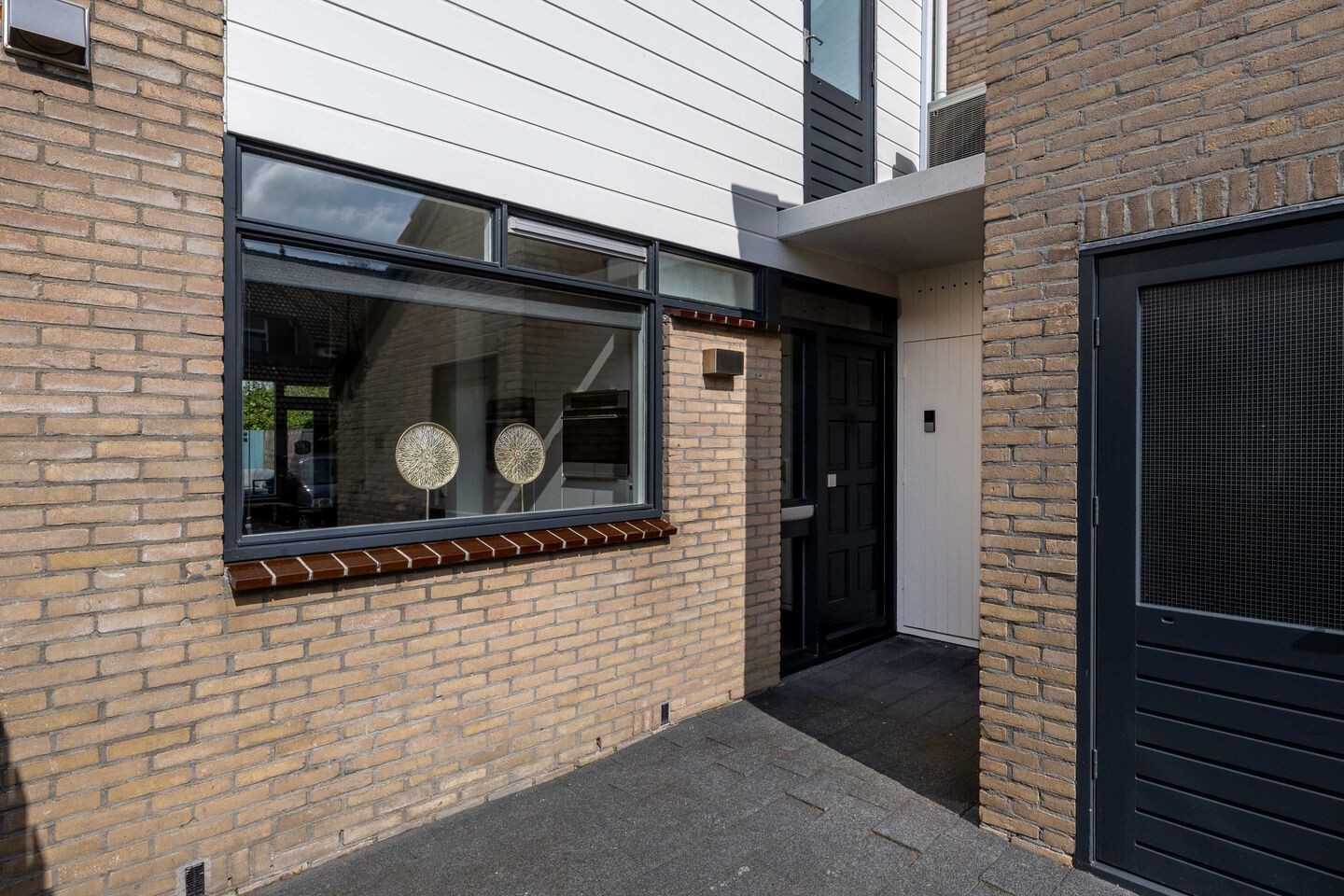 Tussenwoning te koop: Keizerskroon 211, Leeuwarden