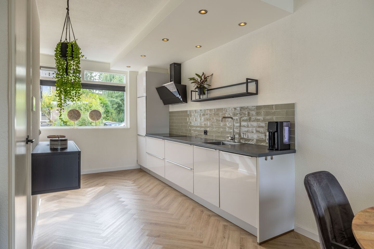 Tussenwoning te koop: Keizerskroon 211, Leeuwarden