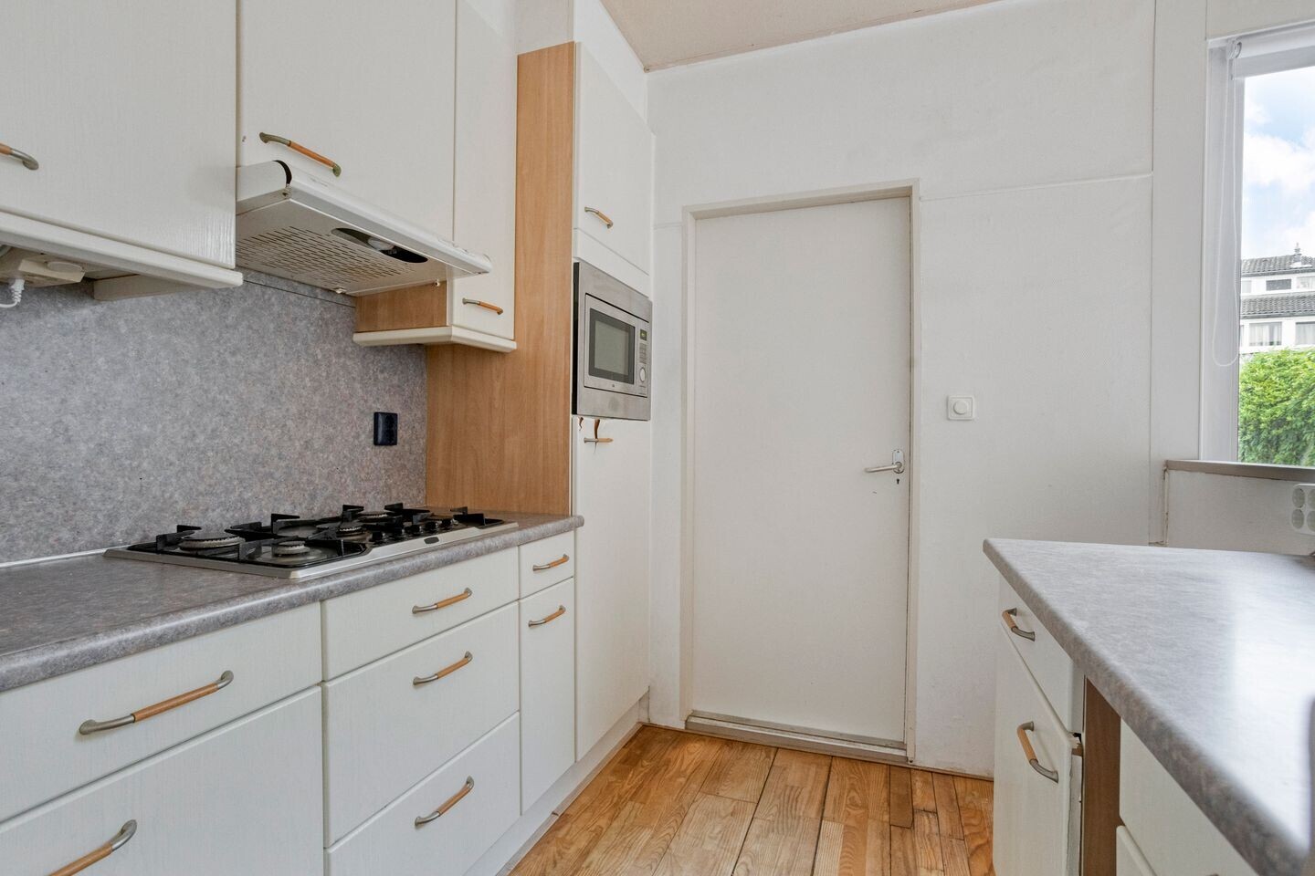 Tussenwoning te koop: Maagdepalm 80, Leeuwarden