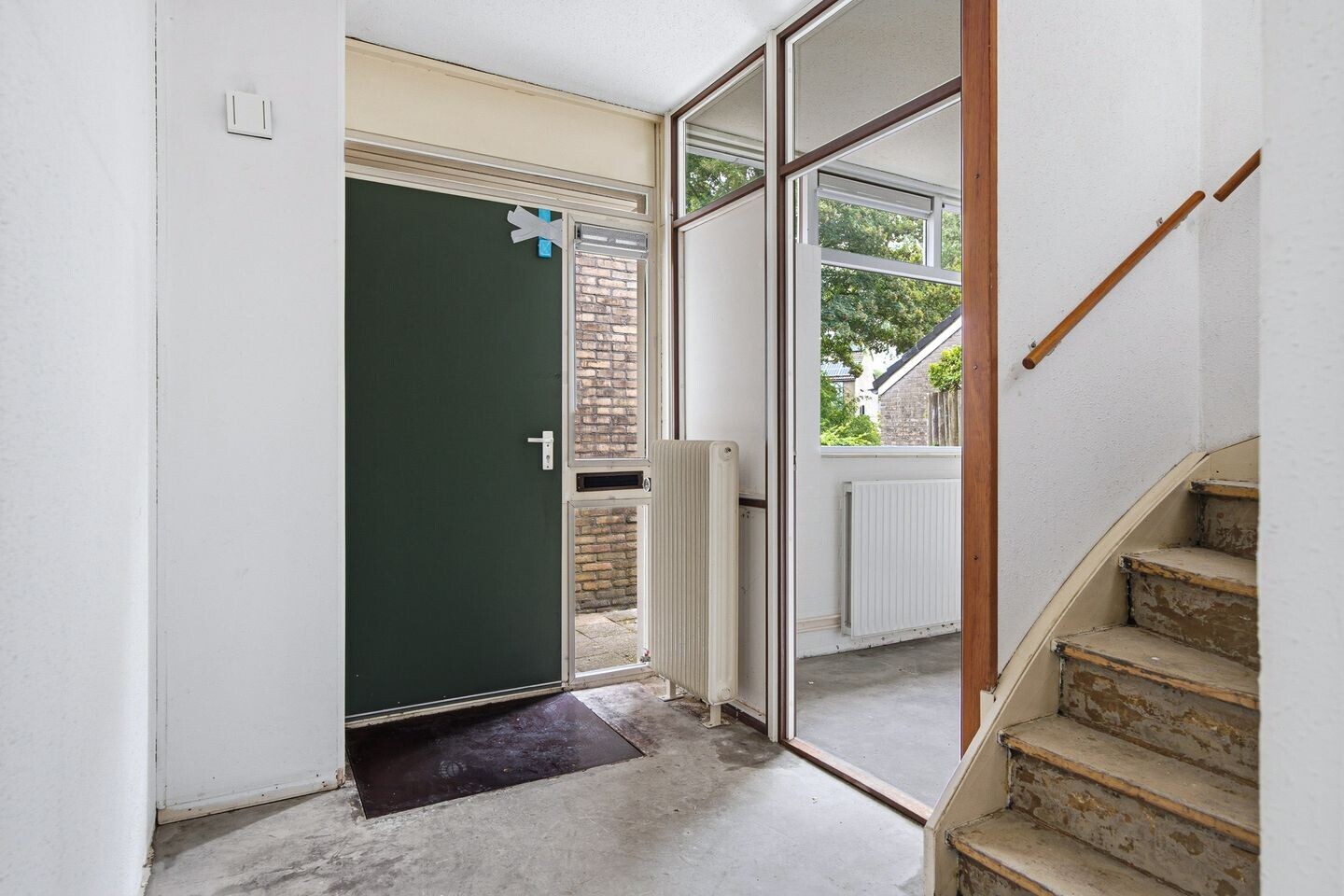 Tussenwoning te koop: Wilgenroosje 28, Leeuwarden