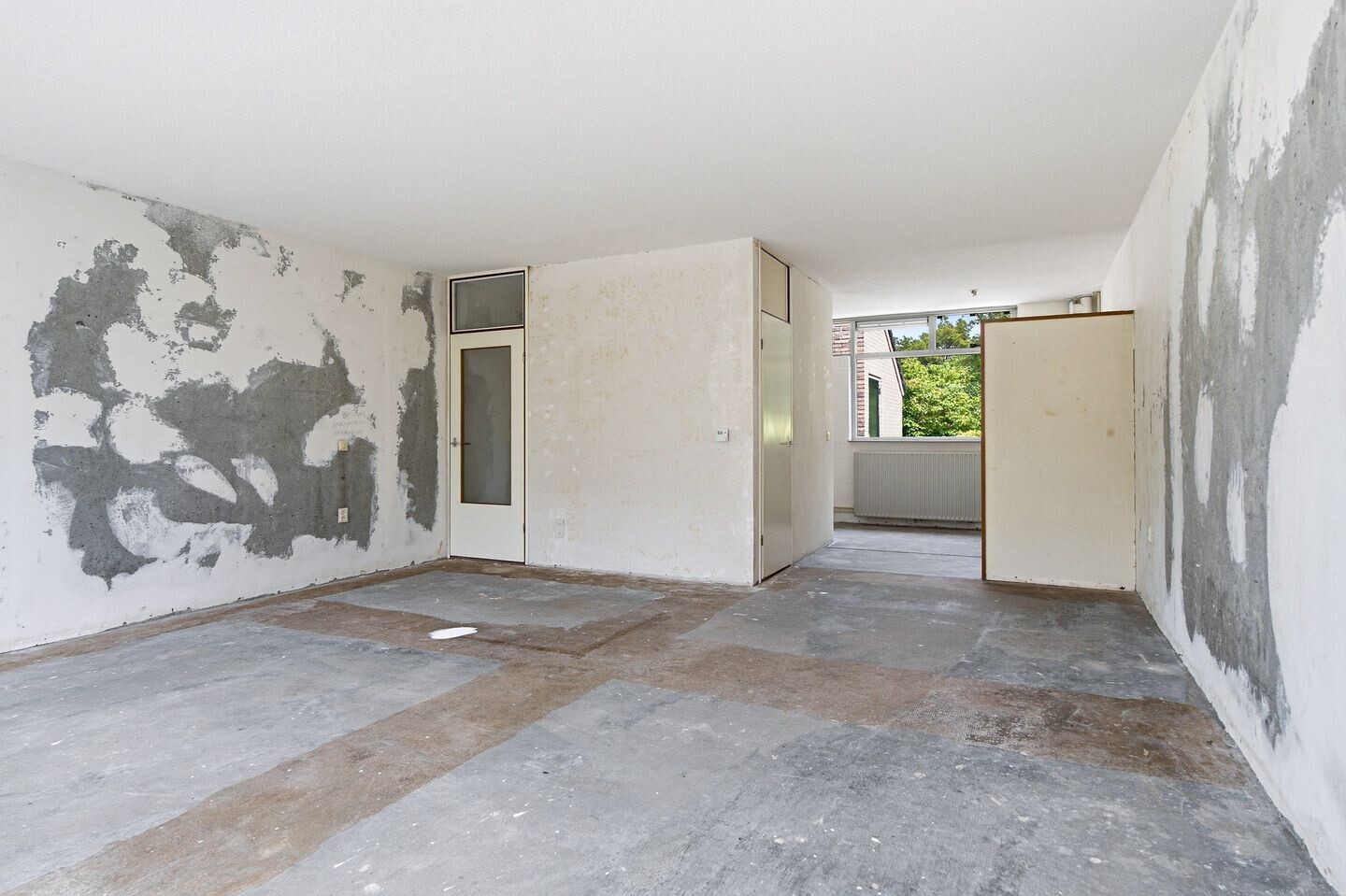 Tussenwoning te koop: Wilgenroosje 28, Leeuwarden