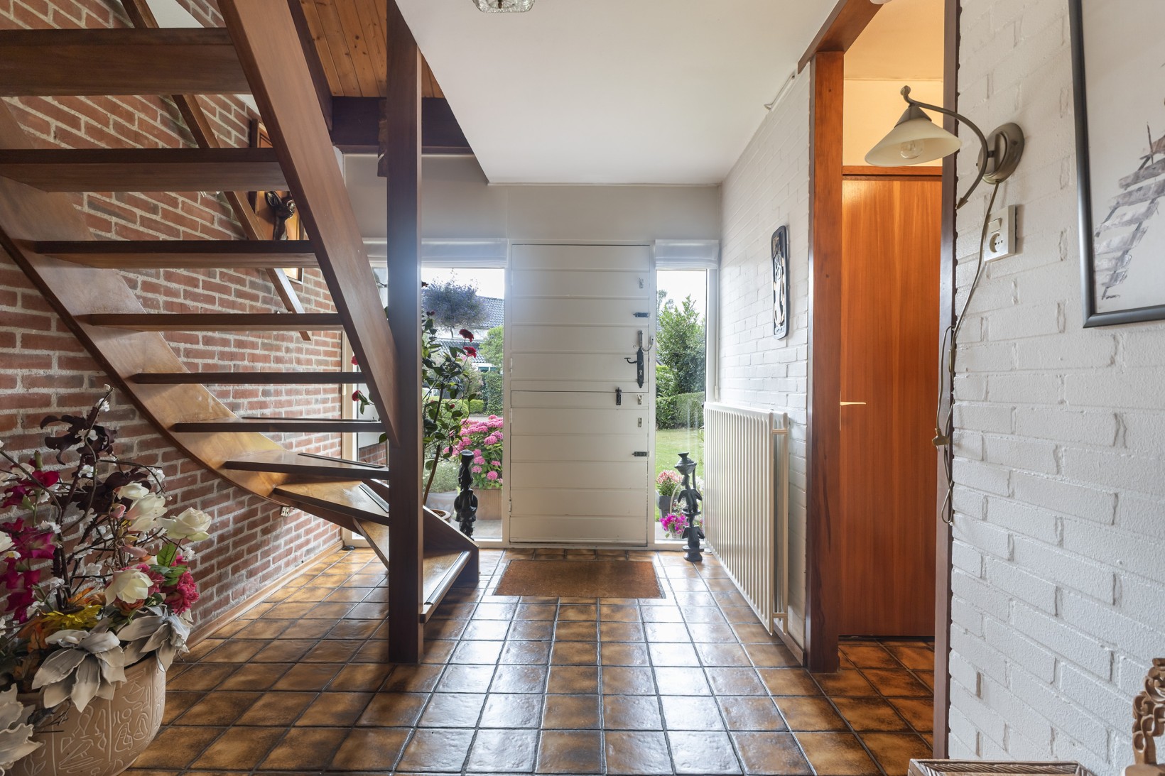Vrijstaande woning te koop: Waterbies 7, Leeuwarden