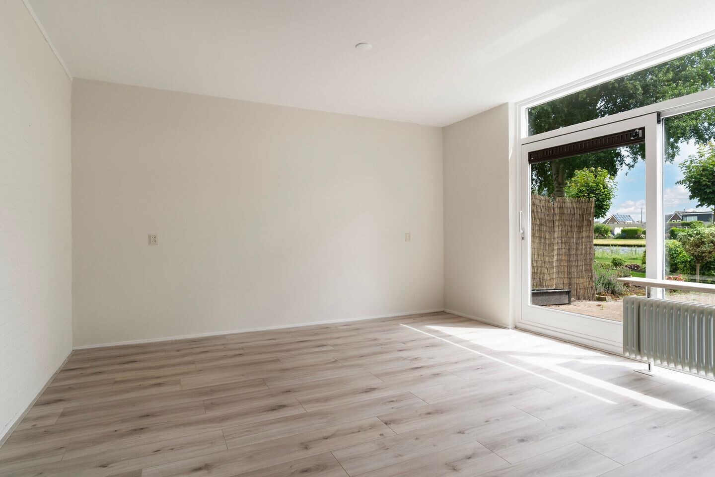 Tussenwoning te koop: POELRUIT 71, Leeuwarden
