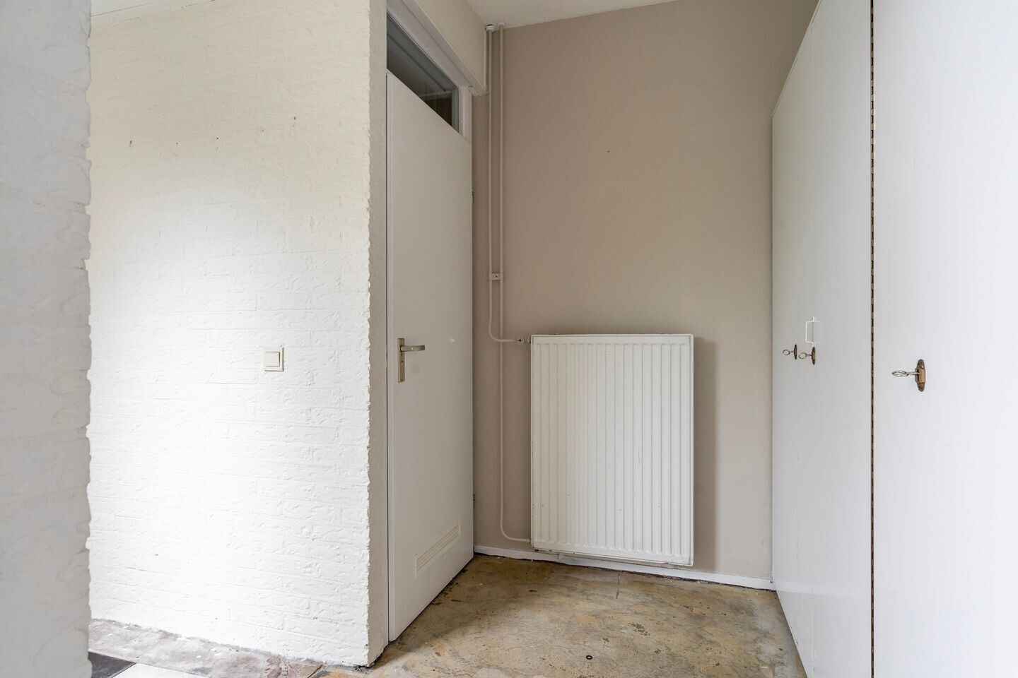 Tussenwoning te koop: POELRUIT 71, Leeuwarden