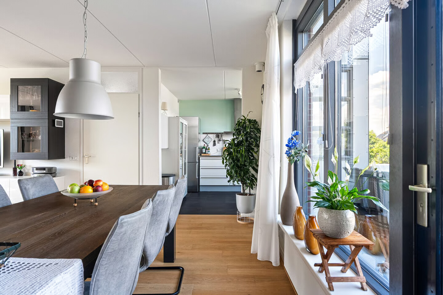 Tussenwoning te koop: Wiardaplantage 56, Leeuwarden