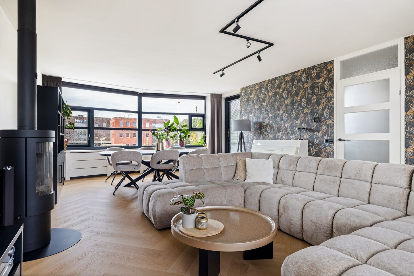 Hoekwoning te koop: Wiardaplantage 88, Leeuwarden