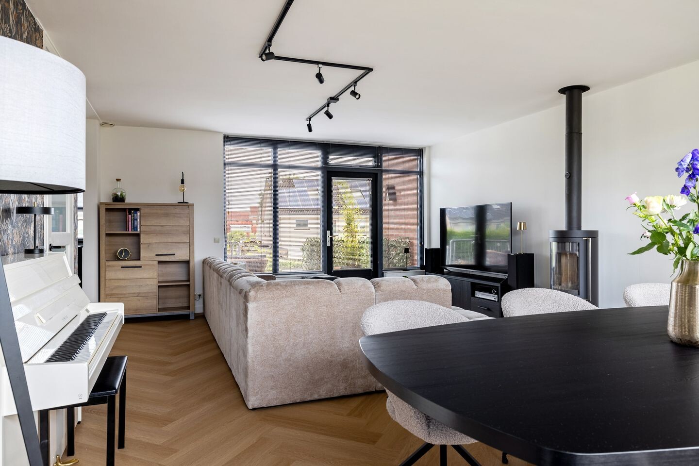 Hoekwoning te koop: Wiardaplantage 88, Leeuwarden