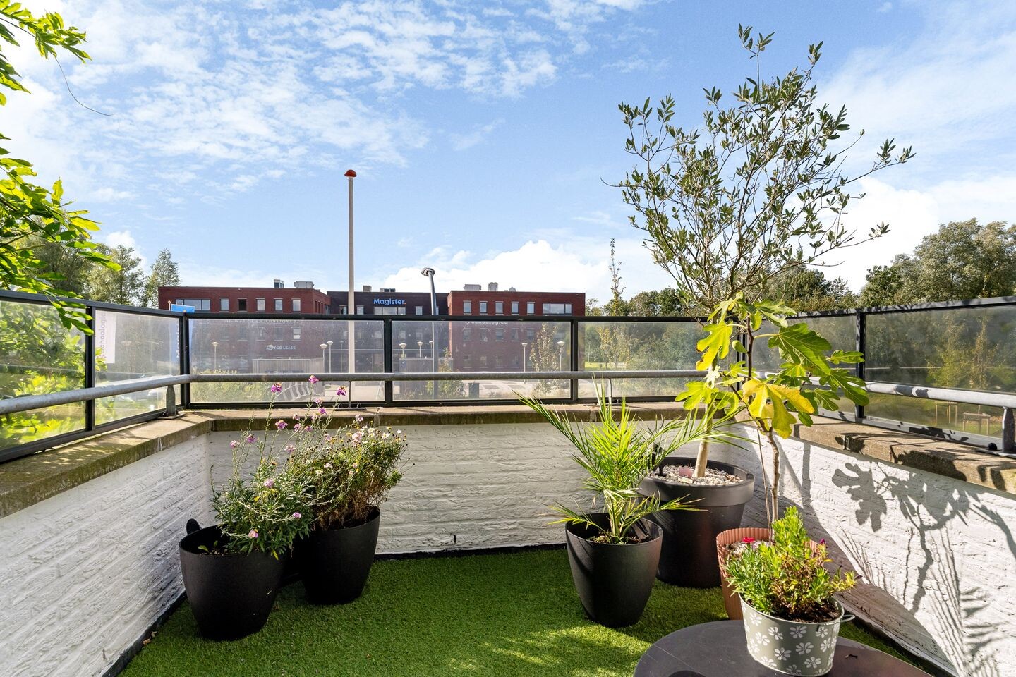 Hoekwoning te koop: Wiardaplantage 88, Leeuwarden
