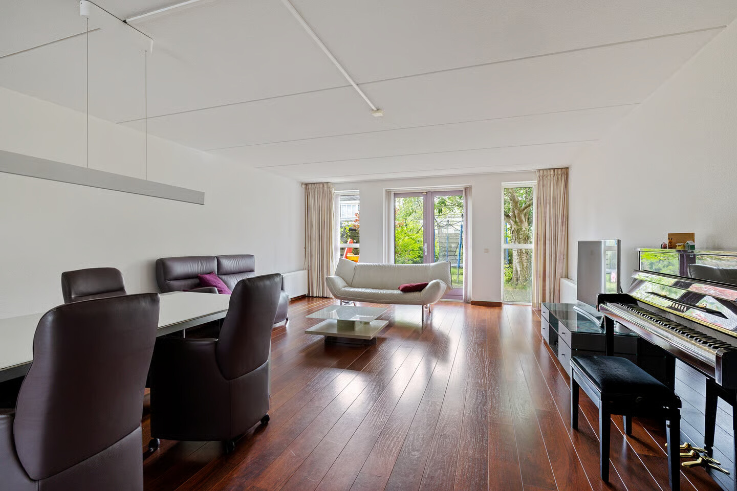 Hoekwoning te koop: De Gronzen 28, Leeuwarden