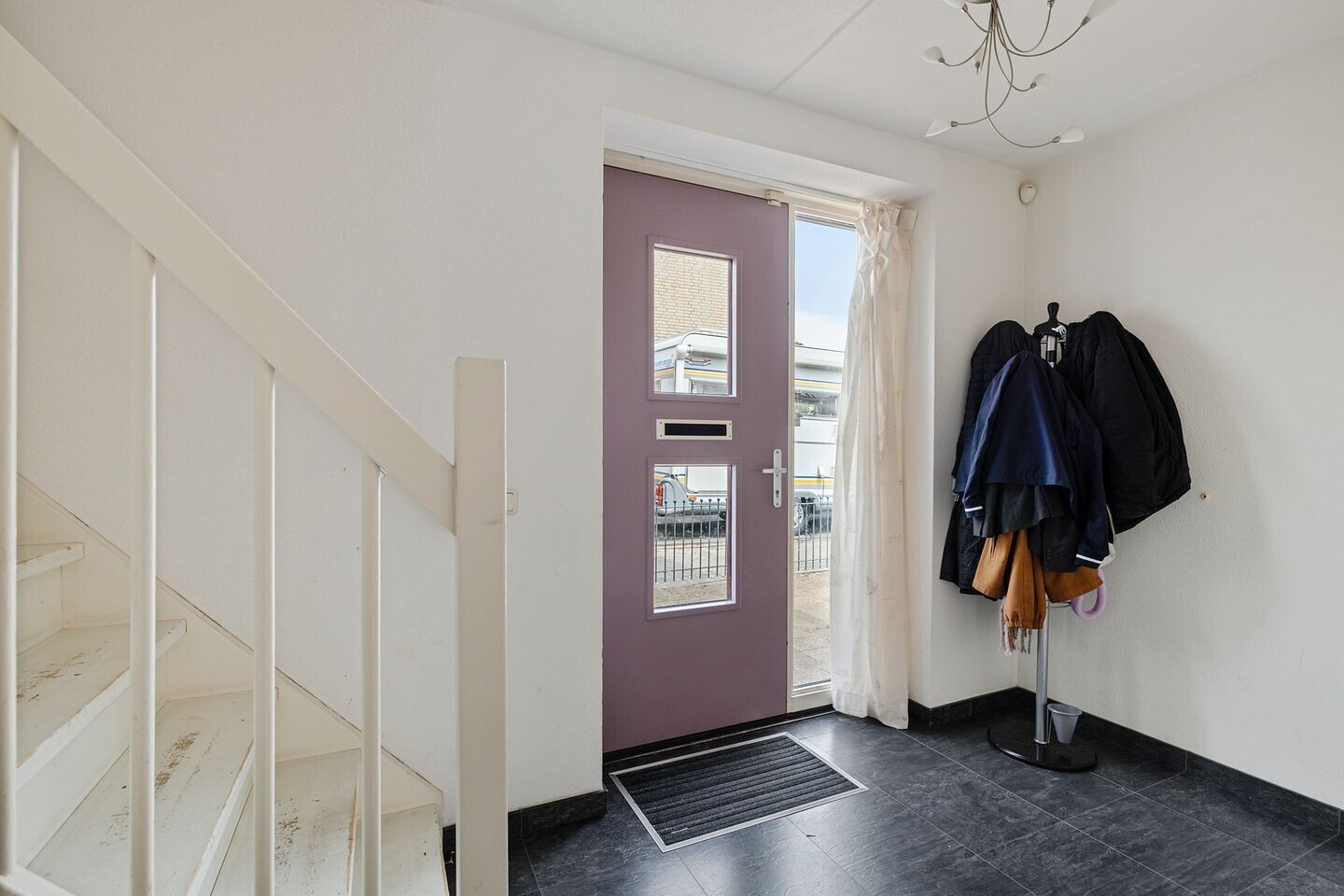 Hoekwoning te koop: De Gronzen 28, Leeuwarden
