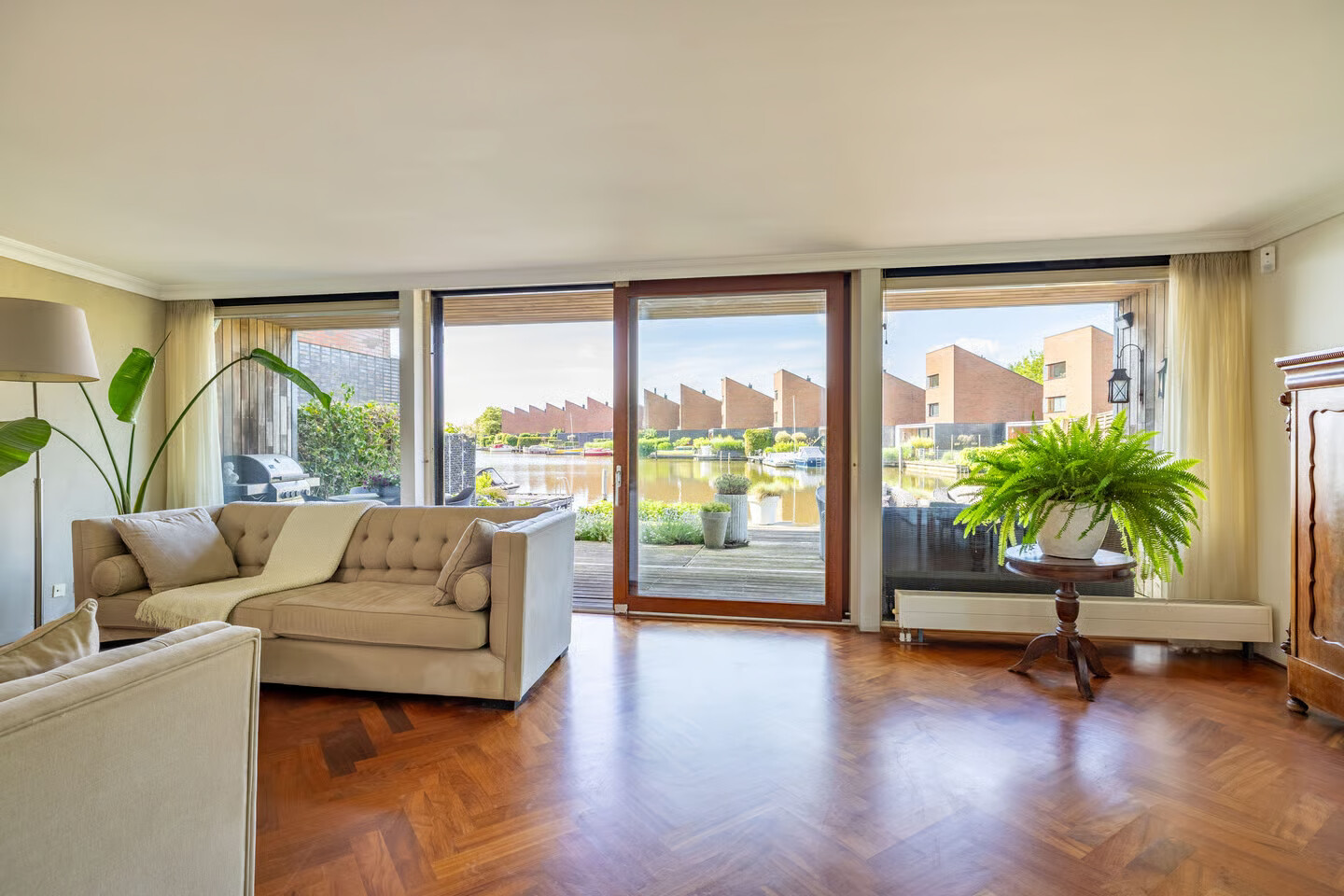 Vrijstaande woning te koop: De Deelen 2, Leeuwarden