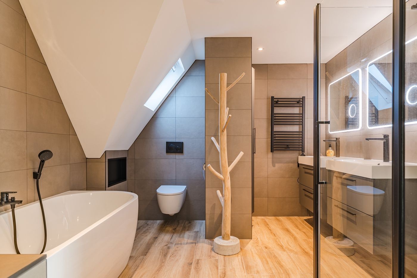 Vrijstaande woning te koop: De Tjonger 18, Leeuwarden