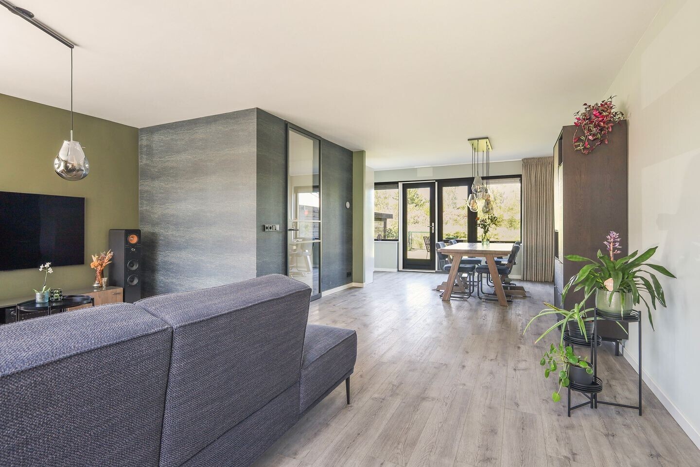 Twee-onder-één-kap te koop: Ulemar 42, Leeuwarden