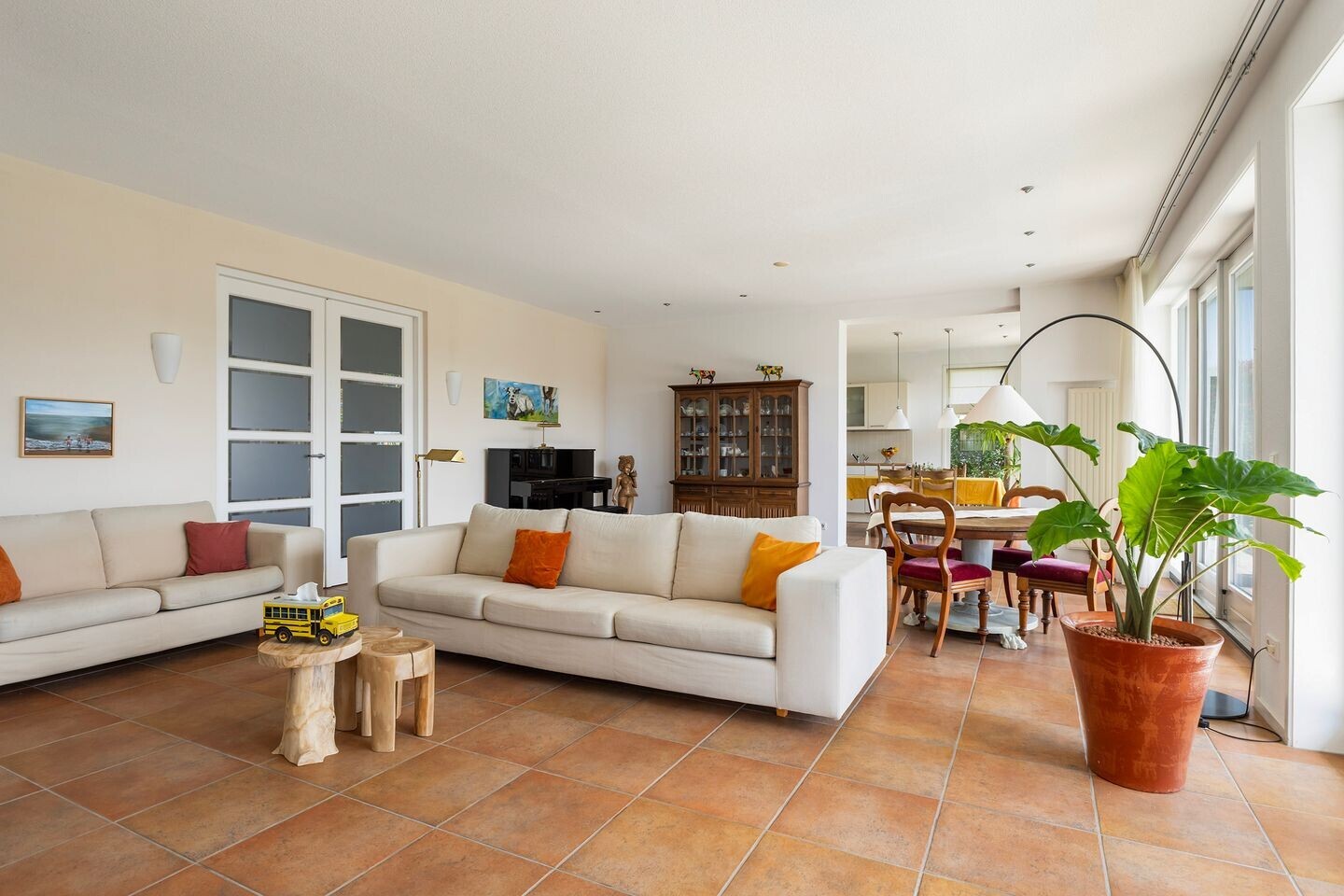 Vrijstaande woning te koop: Ytsjesân 65, Leeuwarden