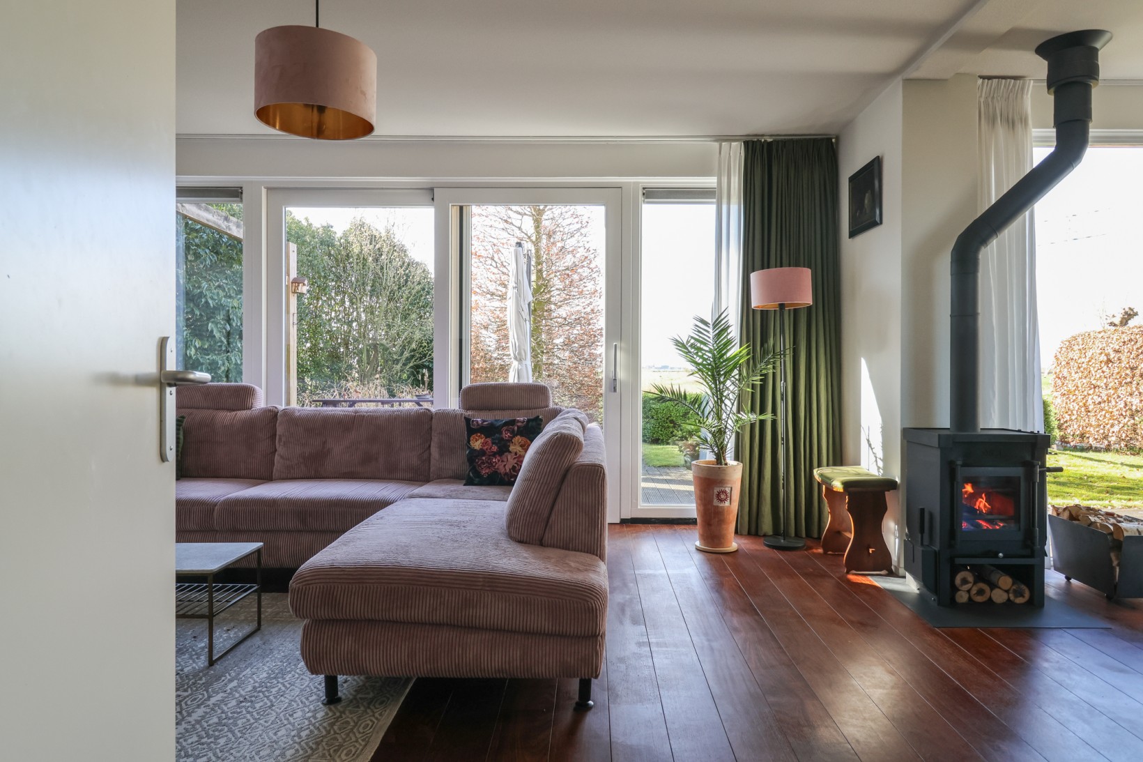Vrijstaande woning te koop: Suder Stienplaat 125, Leeuwarden
