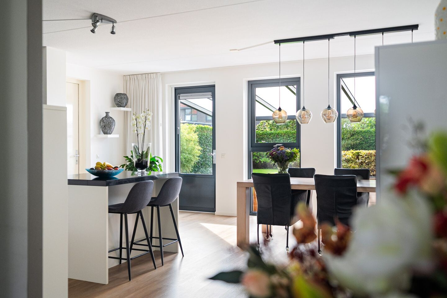 Twee-onder-één-kap te koop: Frouwesân 42, Leeuwarden