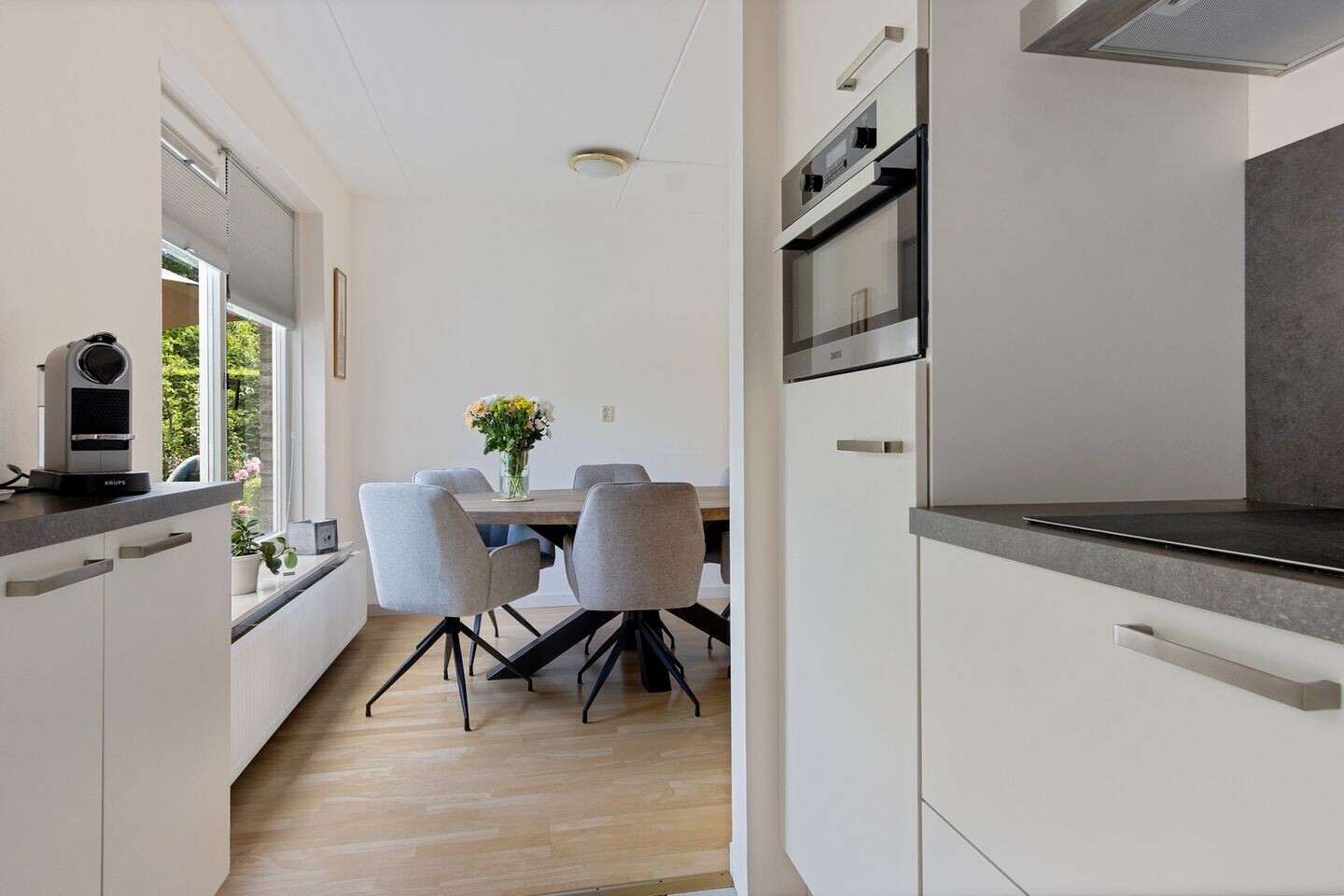 Vrijstaande woning te koop: De Jister 4, Mantgum