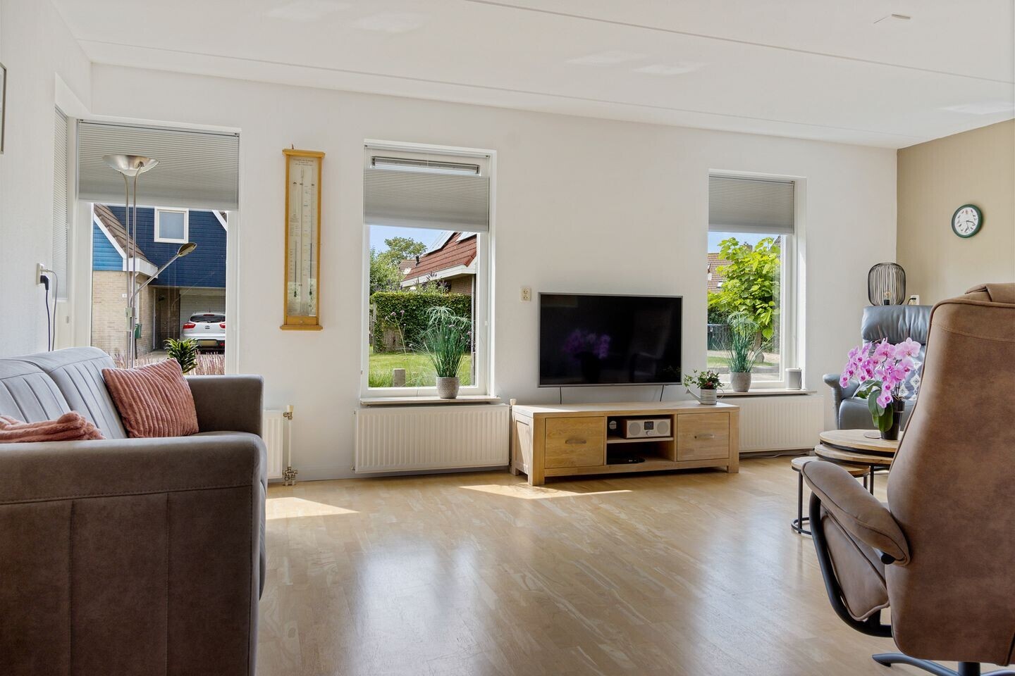 Vrijstaande woning te koop: De Jister 4, Mantgum