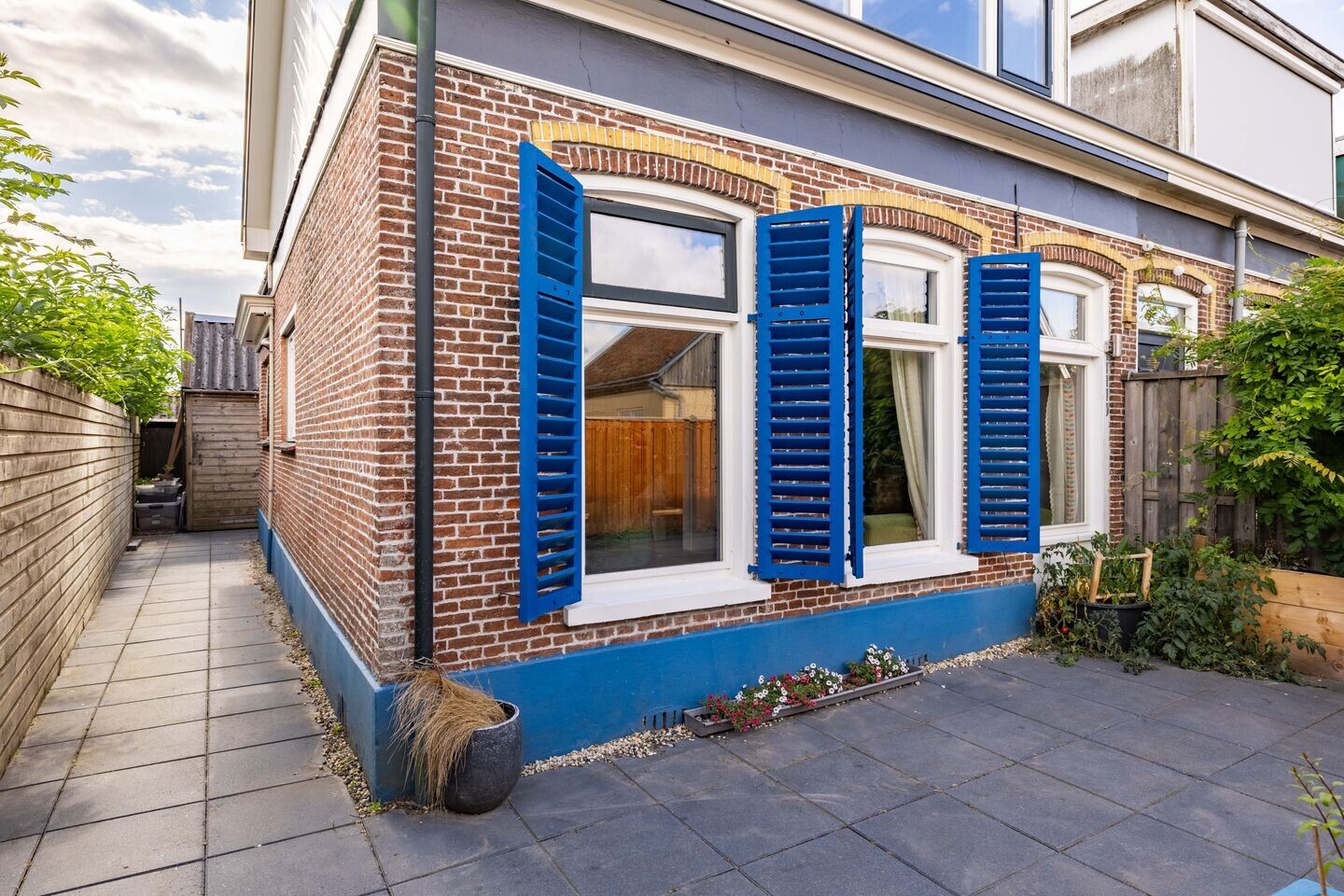 Hoekwoning te koop: Dûbelestreek 33, Dronryp