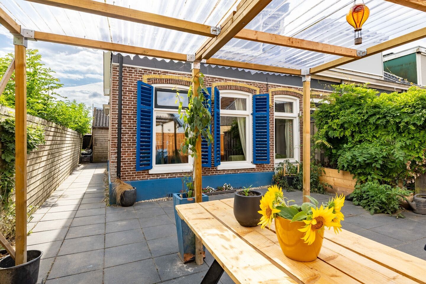 Hoekwoning te koop: Dûbelestreek 33, Dronryp