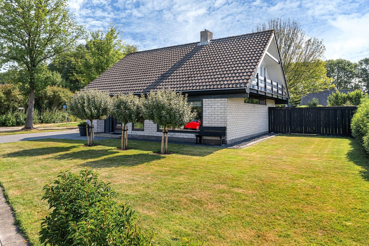 Vrijstaande woning te koop: Skoallânswei 40, Dronryp