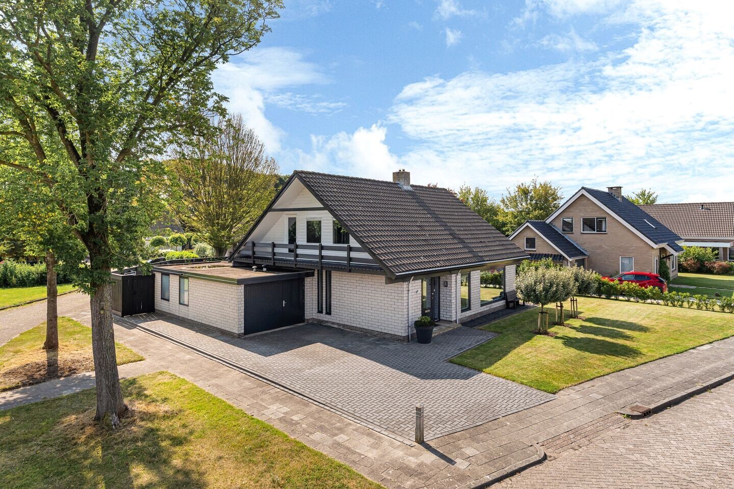 Vrijstaande woning te koop: Skoallânswei 40, Dronryp