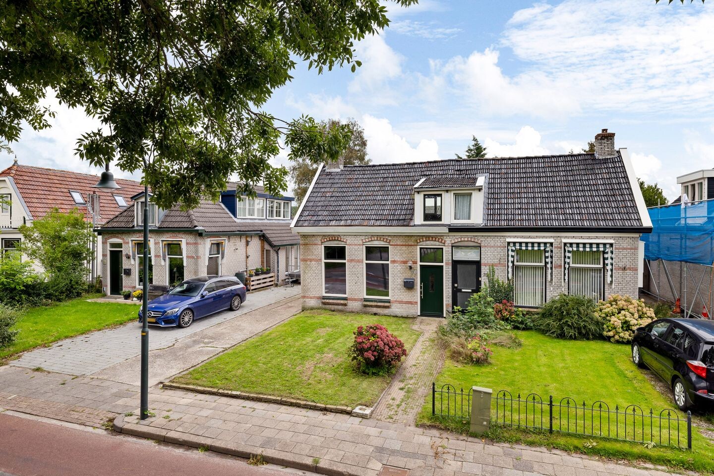 Twee-onder-één-kap te koop: Hearewei 78, Dronryp
