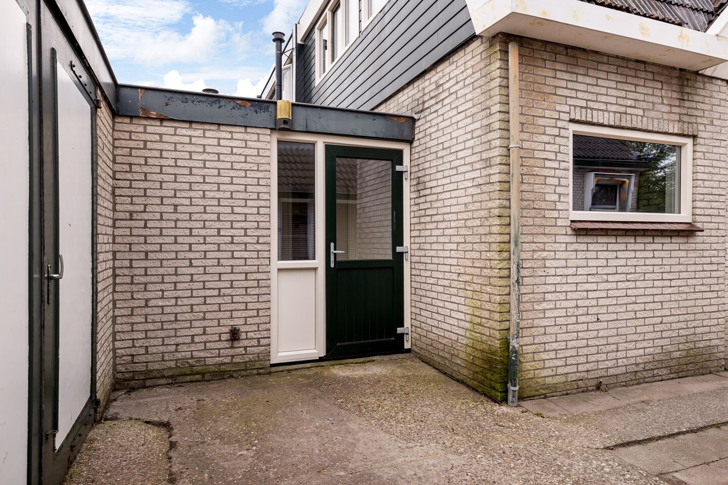 Twee-onder-één-kap te koop: Hearewei 78, Dronryp