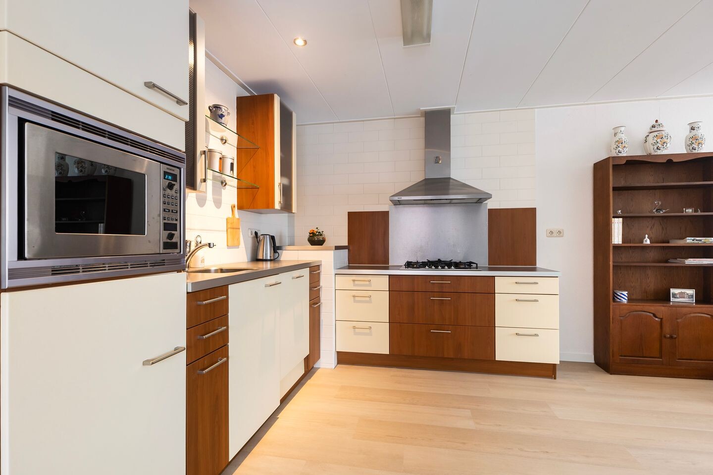 Hoekwoning te koop: Hegebuorren 6, Stiens