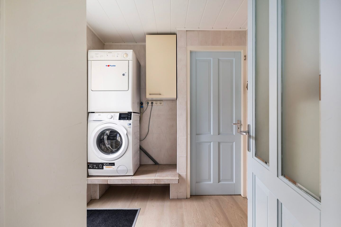 Hoekwoning te koop: Hegebuorren 6, Stiens