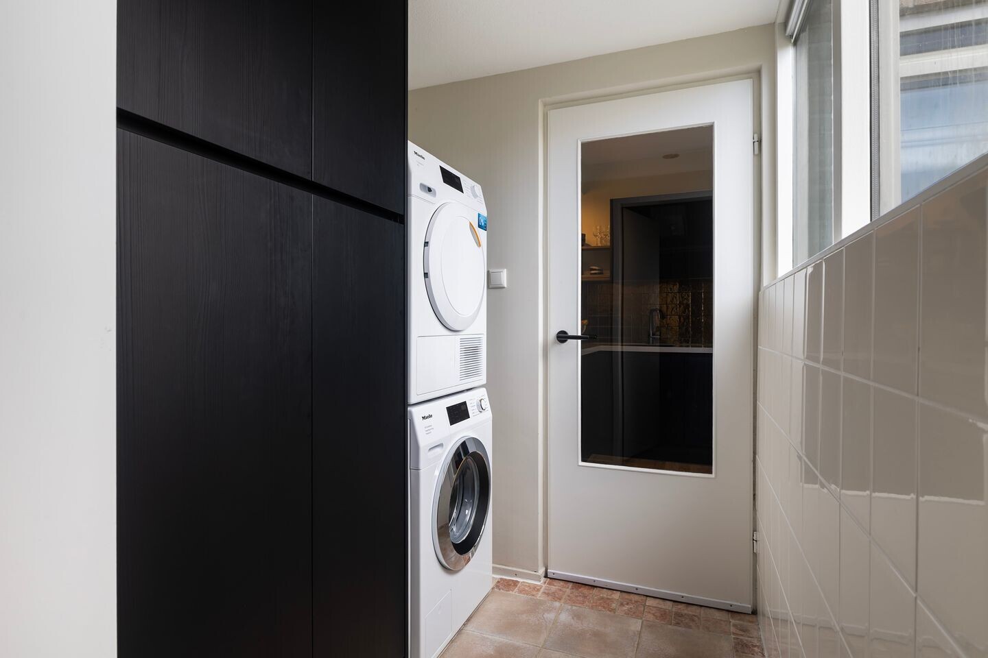 Tussenwoning te koop: Canterstins 33, Stiens