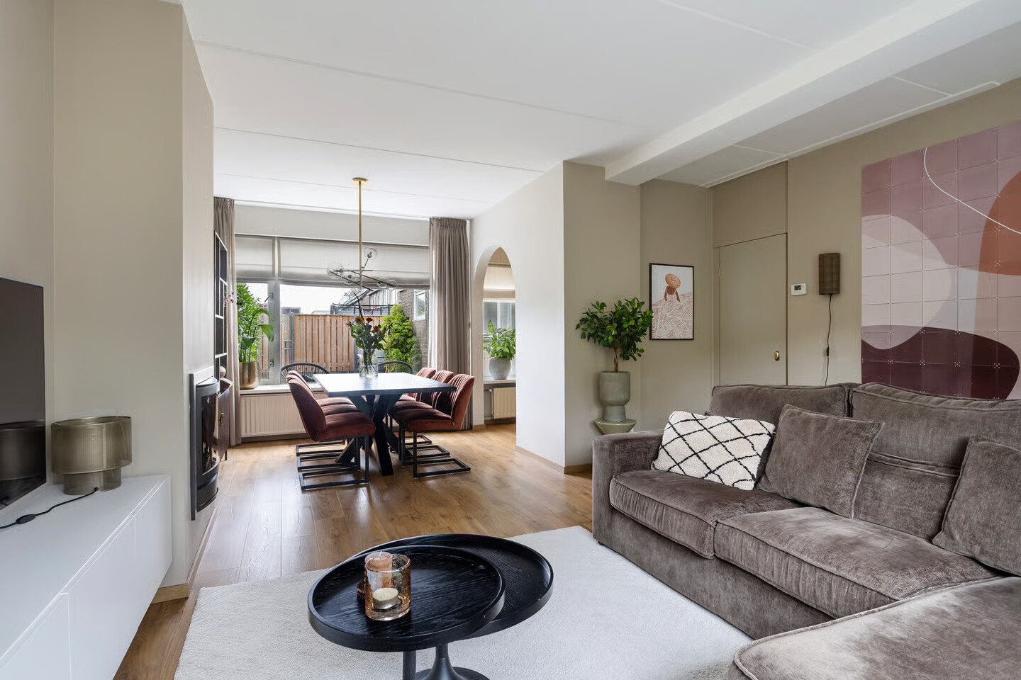 Tussenwoning te koop: Canterstins 33, Stiens
