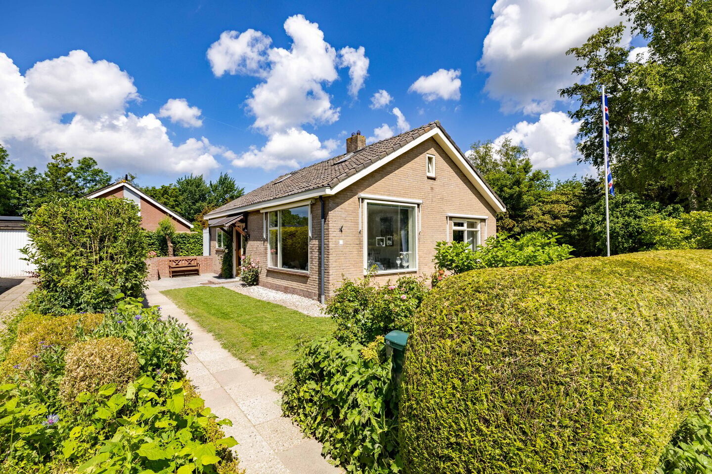 Vrijstaande woning te koop: Finnepaed 6, Hijum