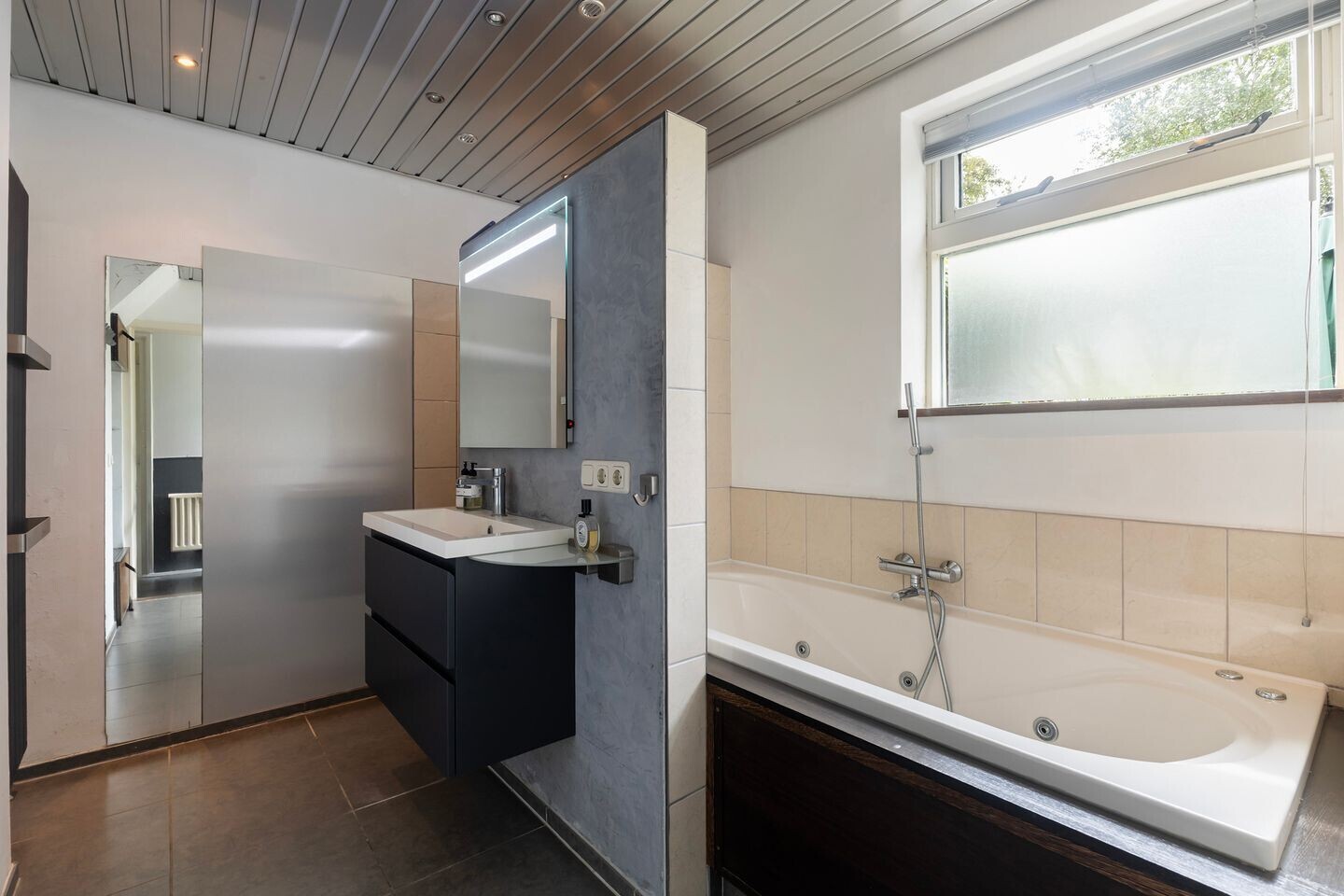 Hoekwoning te koop: Tsjessingawei 2, Jelsum
