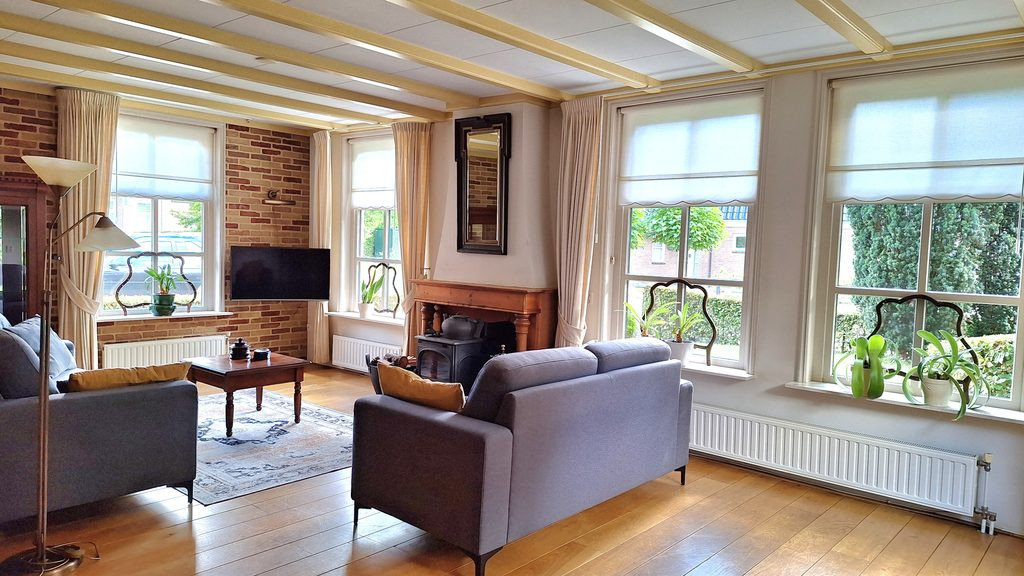 Vrijstaande woning te koop: Rinia van Nautaweg 35A, Gytsjerk