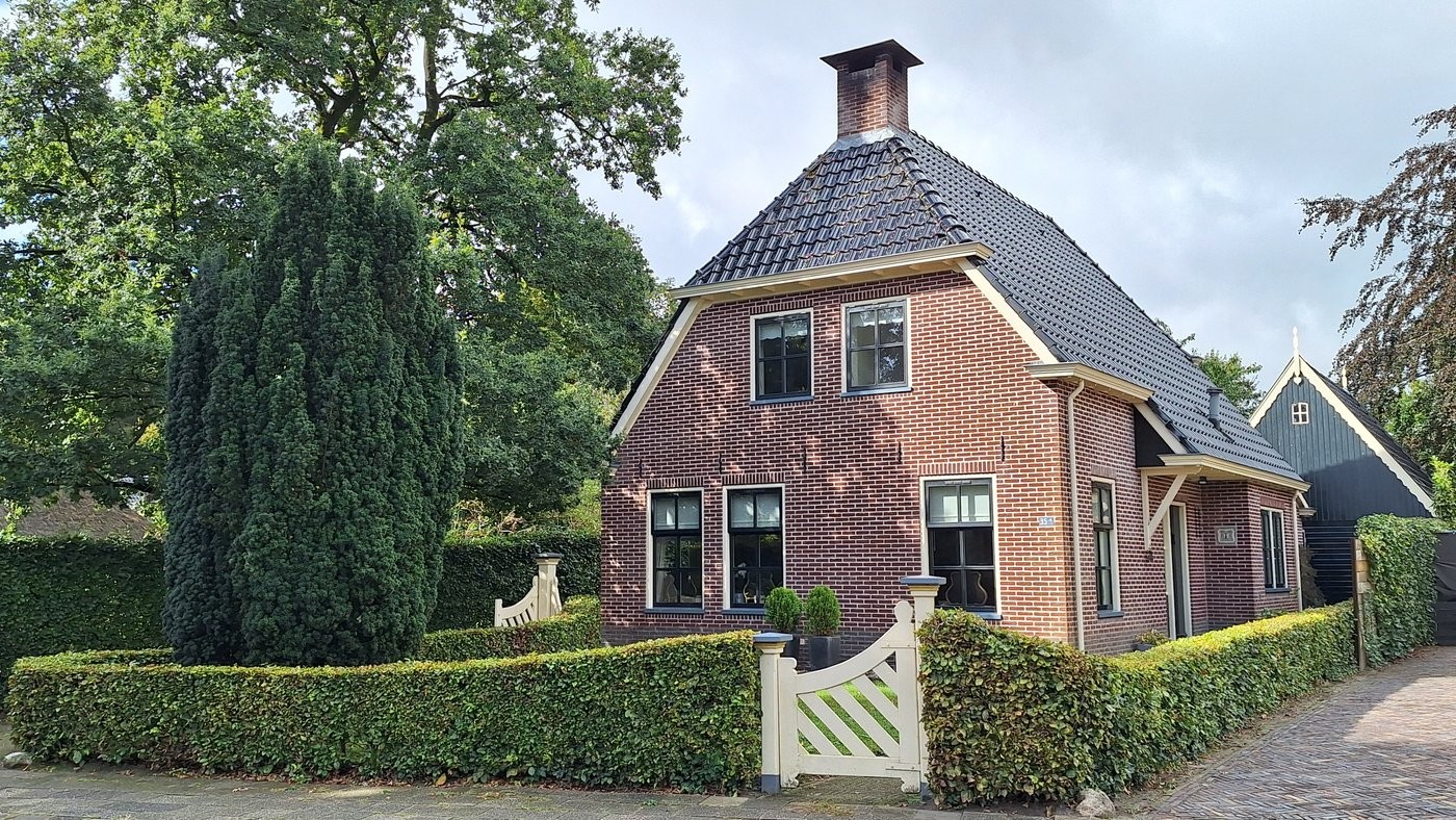 Vrijstaande woning te koop: Rinia van Nautaweg 35A, Gytsjerk