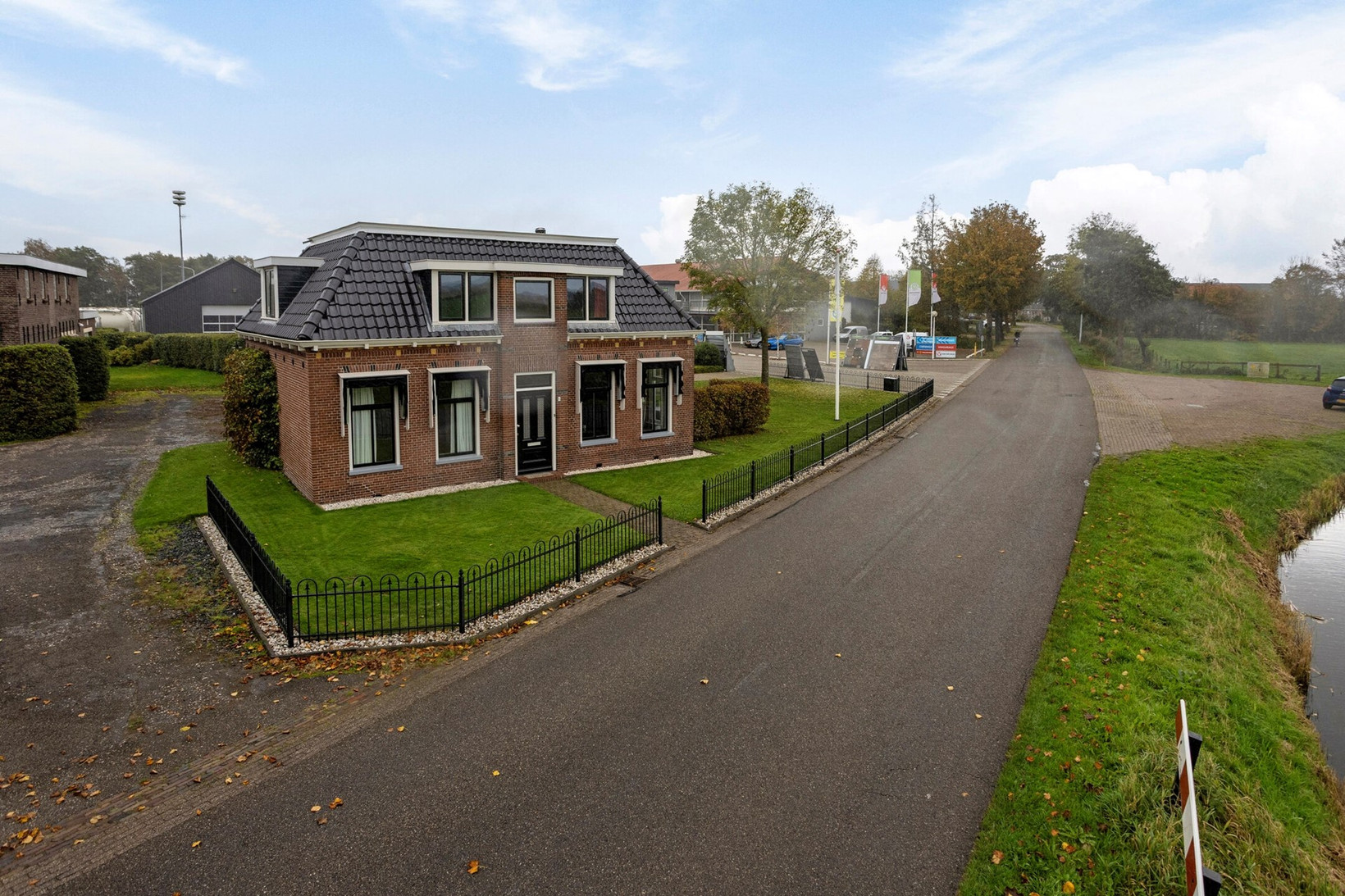 Vrijstaande woning te koop: Rinia van Nautaweg 6, Gytsjerk