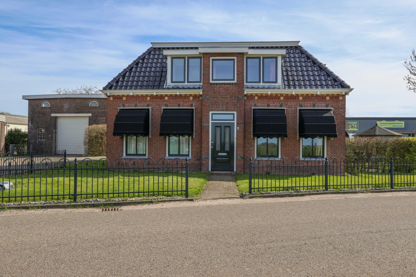 Vrijstaande woning te koop: Rinia van Nautaweg 6, Gytsjerk