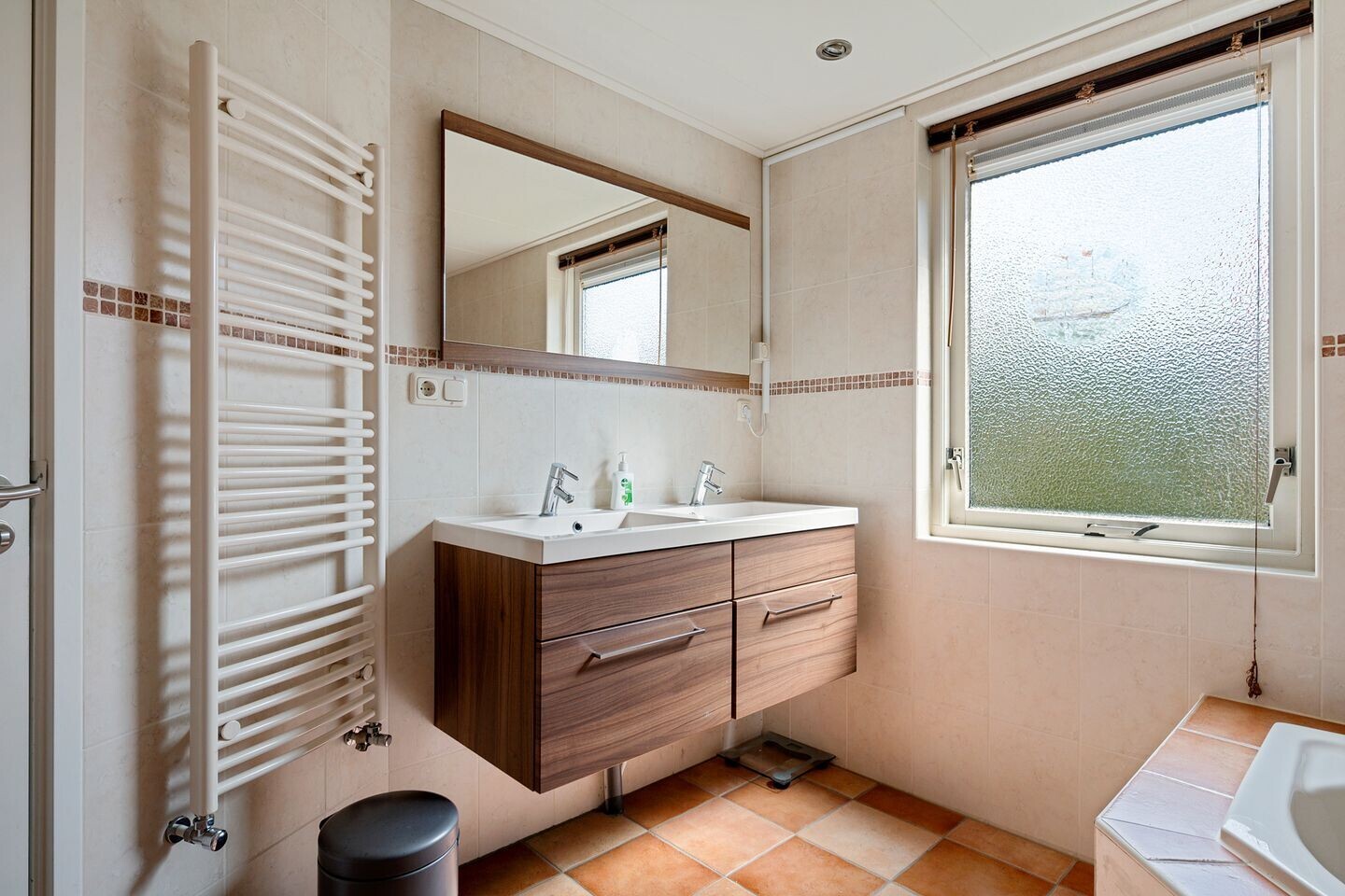 Vrijstaande woning te koop: Lage Herenweg 1B, Marrum