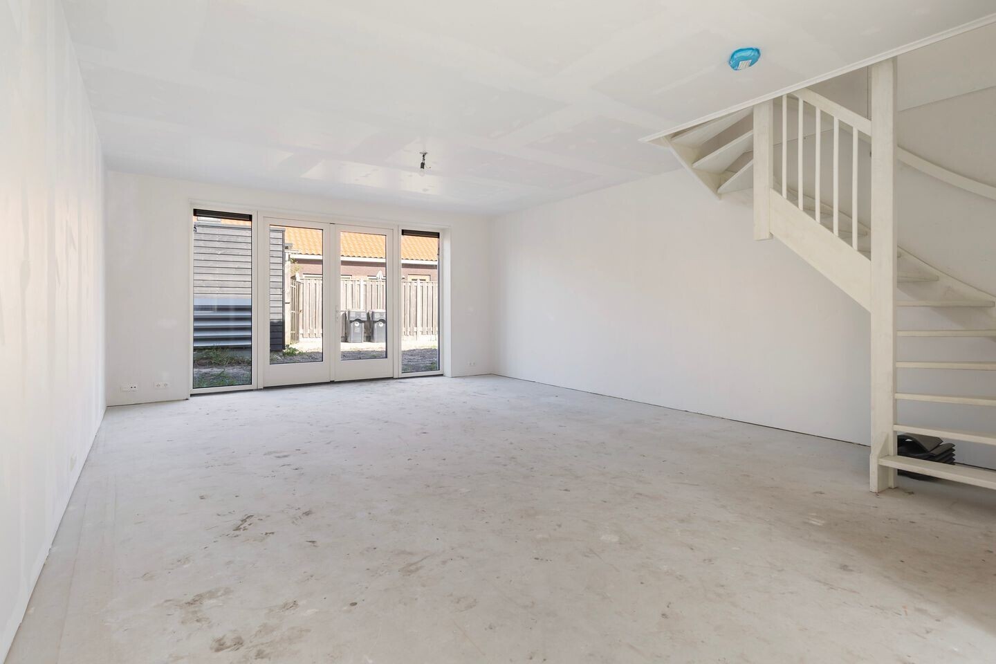 Tussenwoning te koop: Sinnebuorren 1C, Marrum