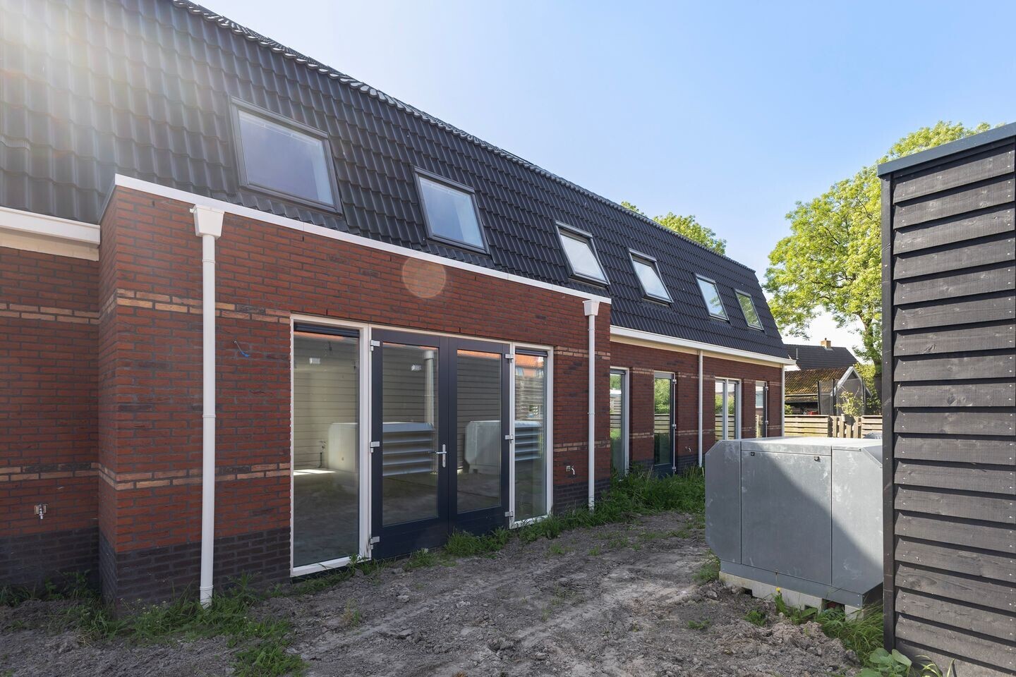 Tussenwoning te koop: Sinnebuorren 1C, Marrum