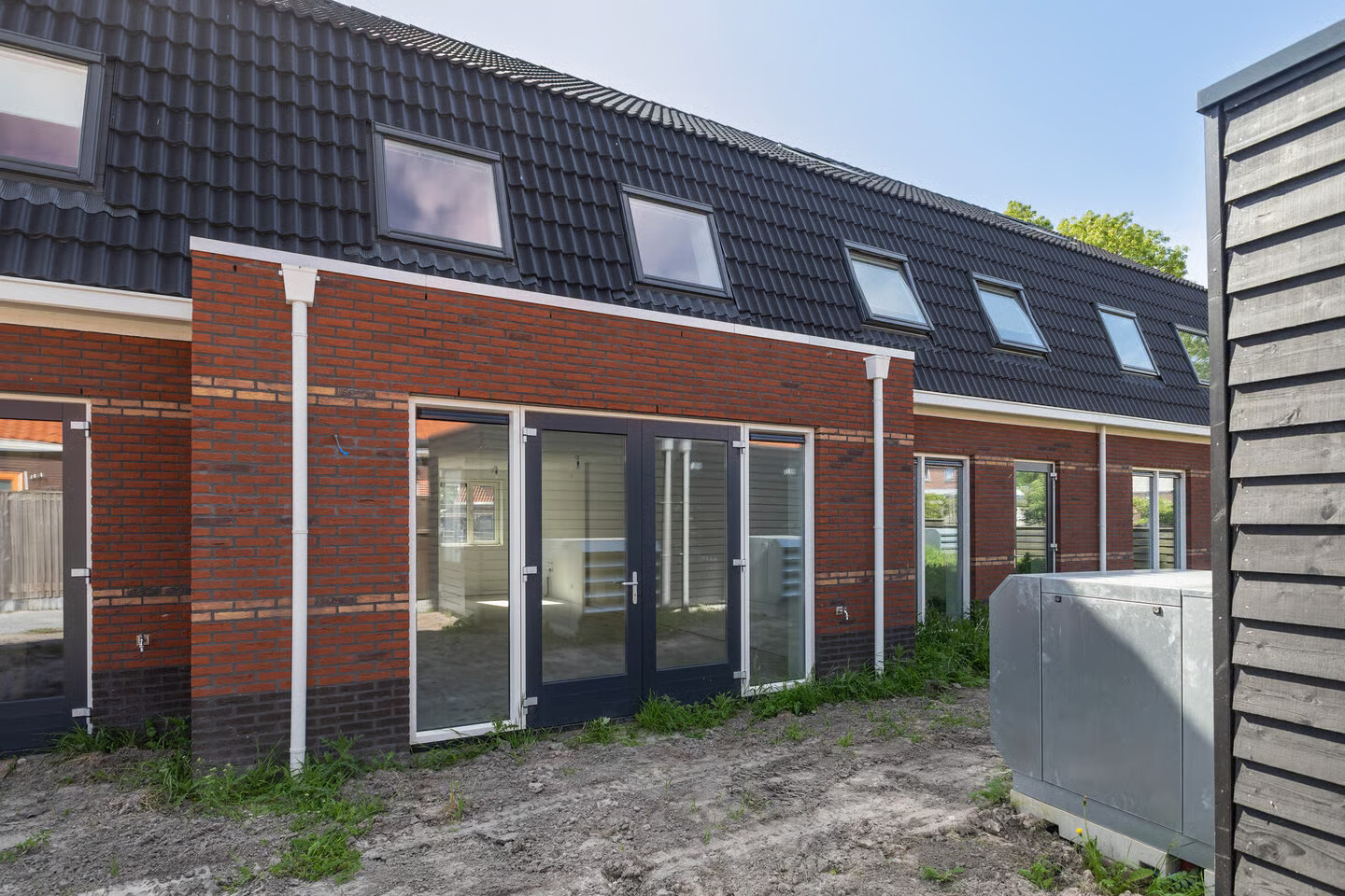 Tussenwoning te koop: Sinnebuorren 1C, Marrum