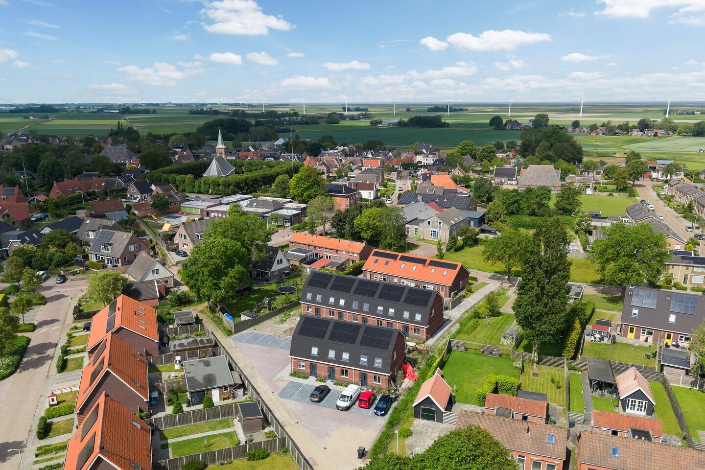 Tussenwoning te koop: Sinnebuorren 1C, Marrum