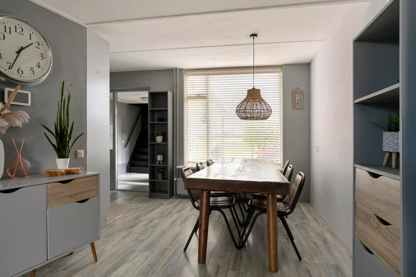 Twee-onder-één-kap te koop: Westfrisestraat 14, St.-Annaparochie