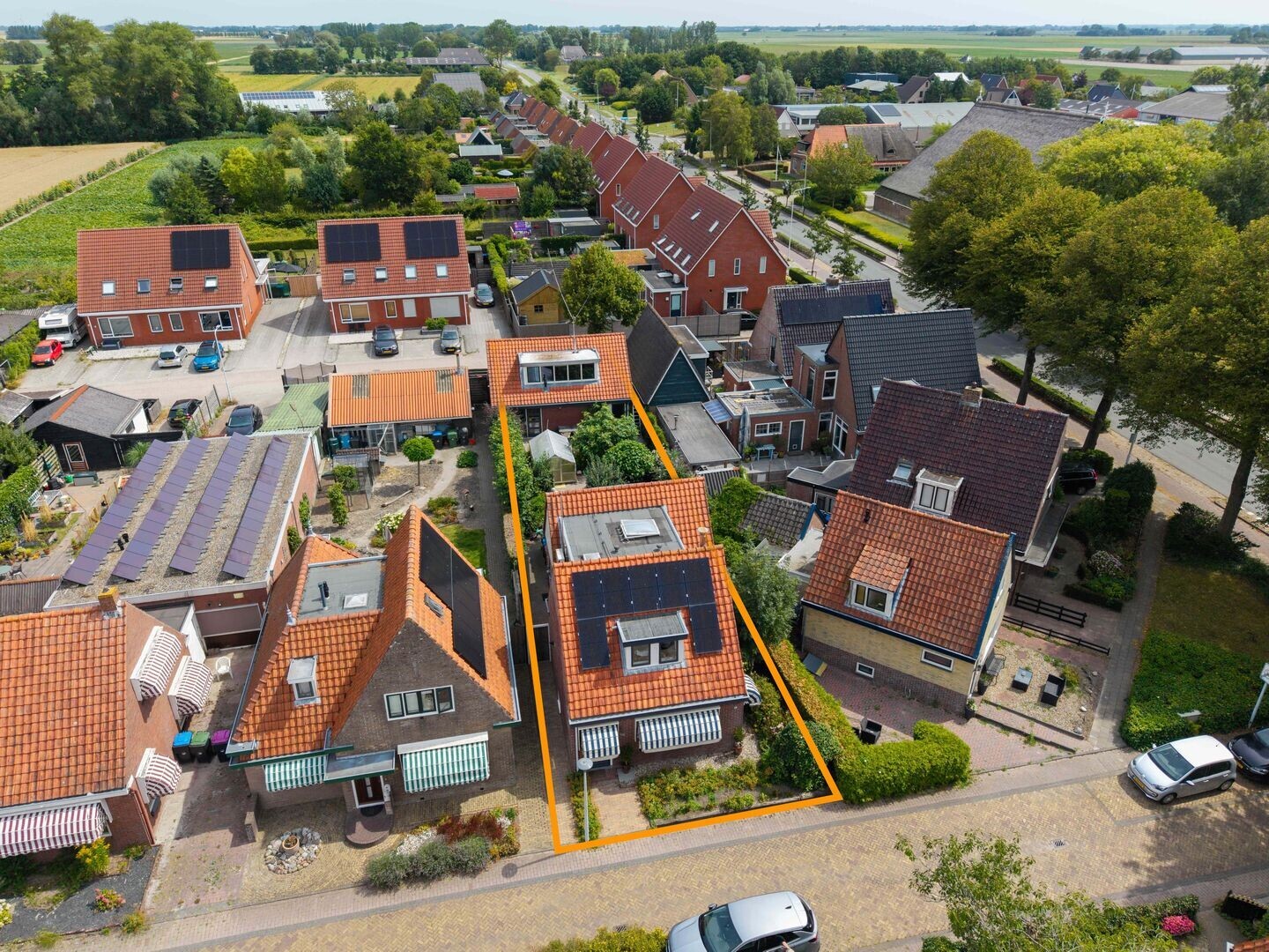 Vrijstaande woning te koop: Altoenaestraat 6, St.-Annaparochie