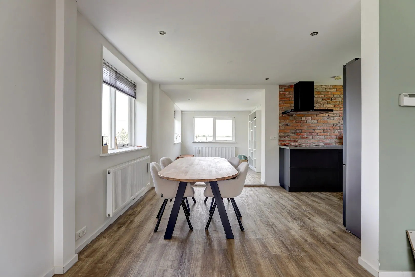 Vrijstaande woning te koop: Oudebildtdijk 208, St.-Annaparochie