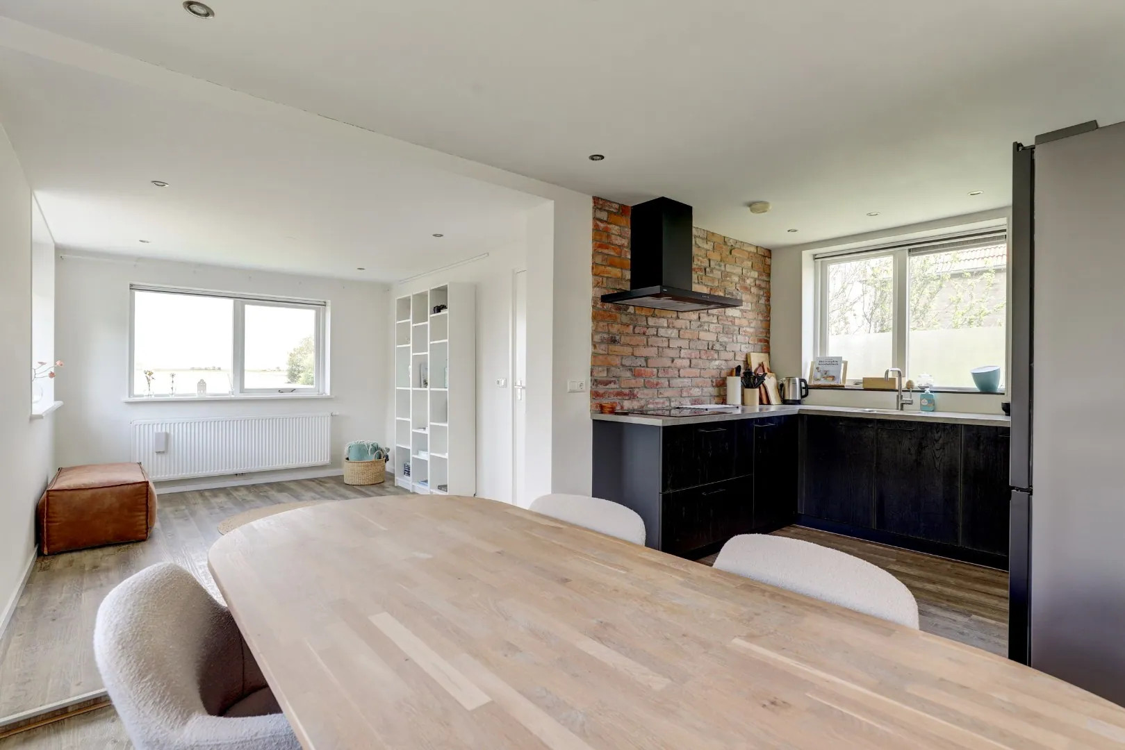 Vrijstaande woning te koop: Oudebildtdijk 208, St.-Annaparochie